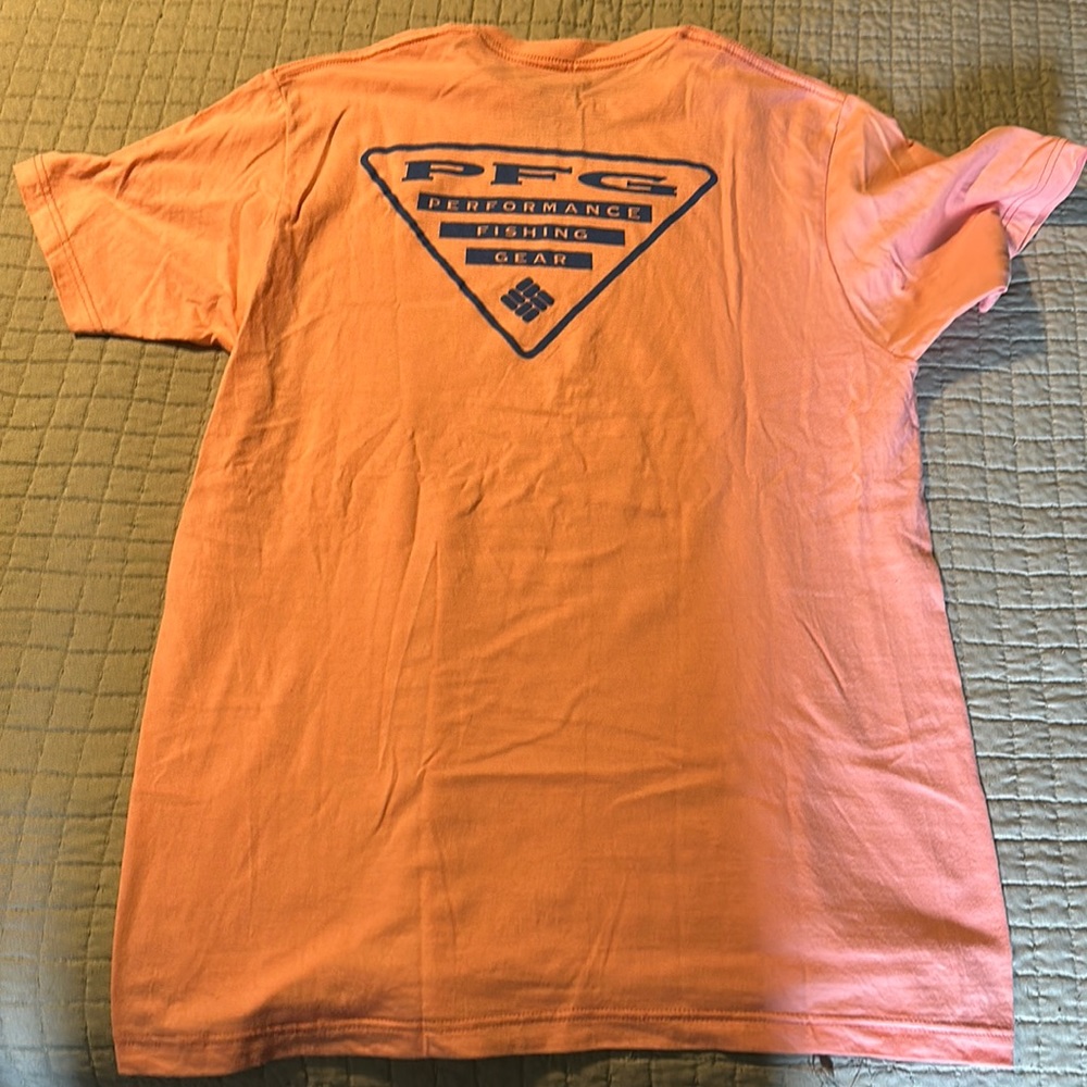Columbia PFG brand t-shirt men’s Medium